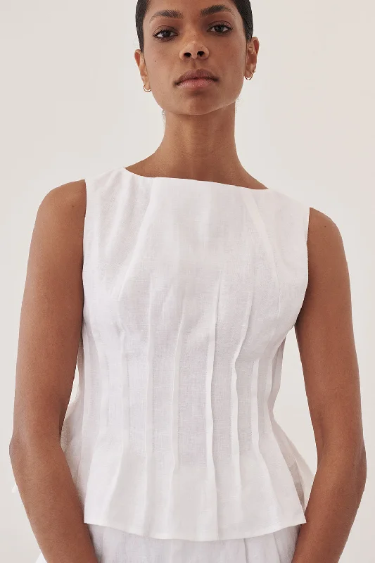 MANA WHITE PINTUCK TOP Relaxed Women's 
