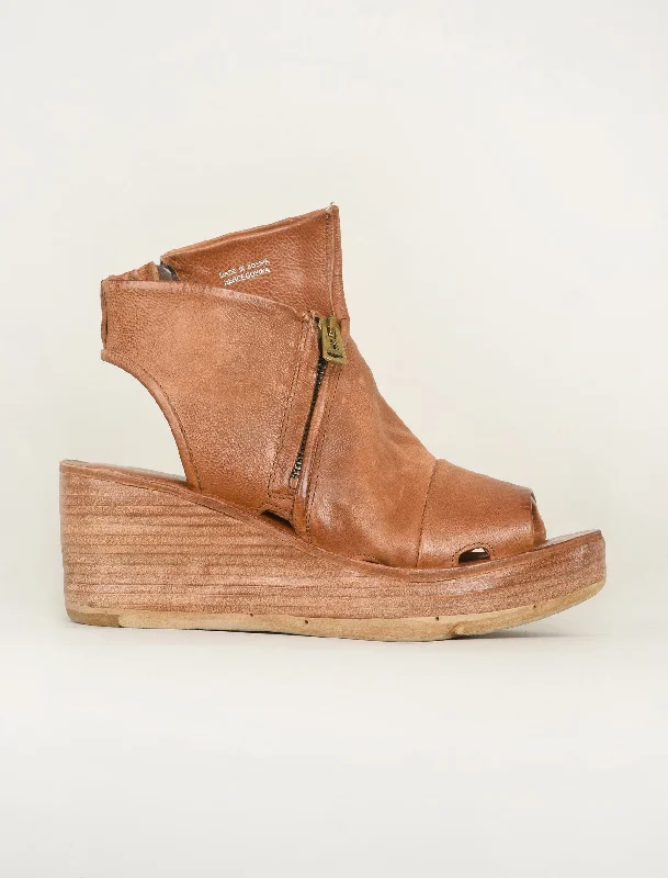 Norbie Wedge, Calvados Sporty Women's Athleisure 