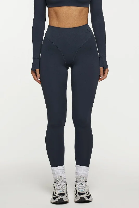 Body Butter™ Contour Leggings Monochromatic Office Style
