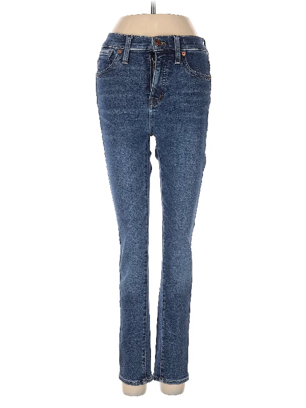 Mid-Rise Skinny Jeans in Medium Wash Dynamic Women's High - energy