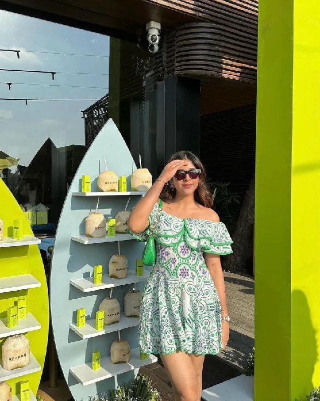 Venice Luxe Summer Dress in Green Hip Women's Retro