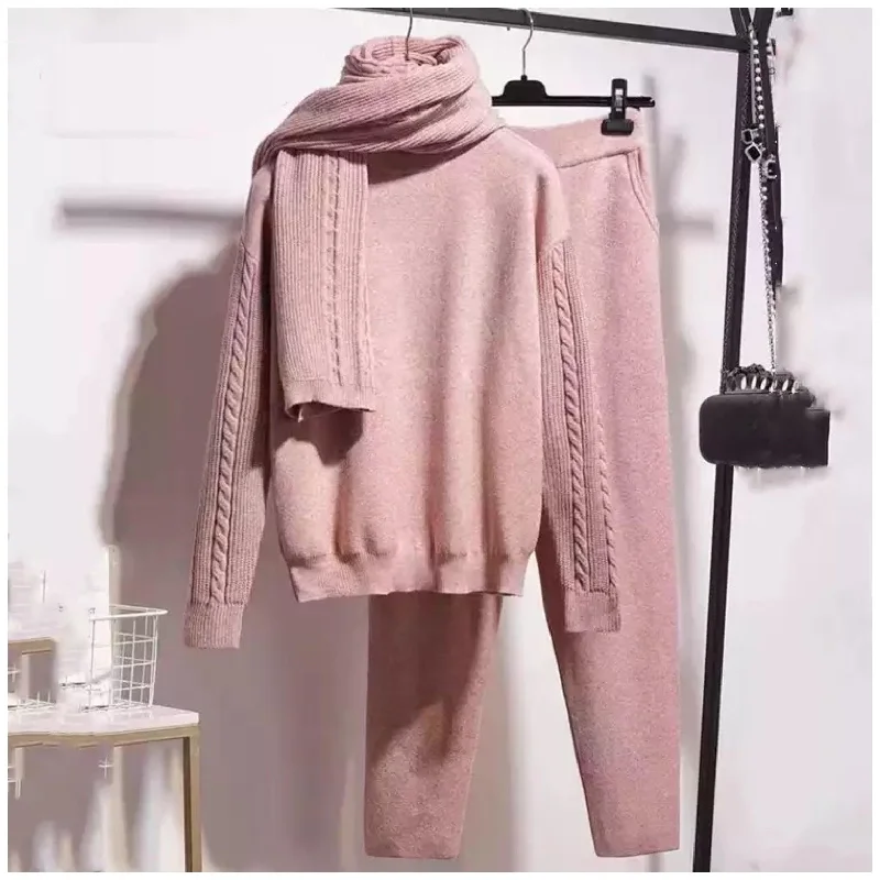 Brianne Set of Coord with Scarf Geometric
