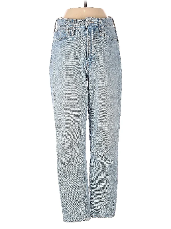 High-Rise Straight-leg Jeans in Light Wash Dynamic Women's High - energy