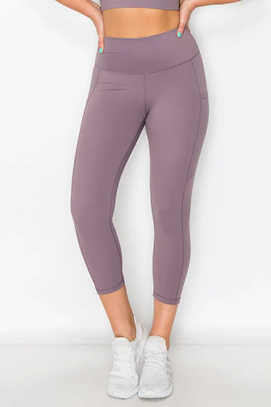 SUPER SOFT Active Capri Legging with Pockets Minimalist Women's Casual