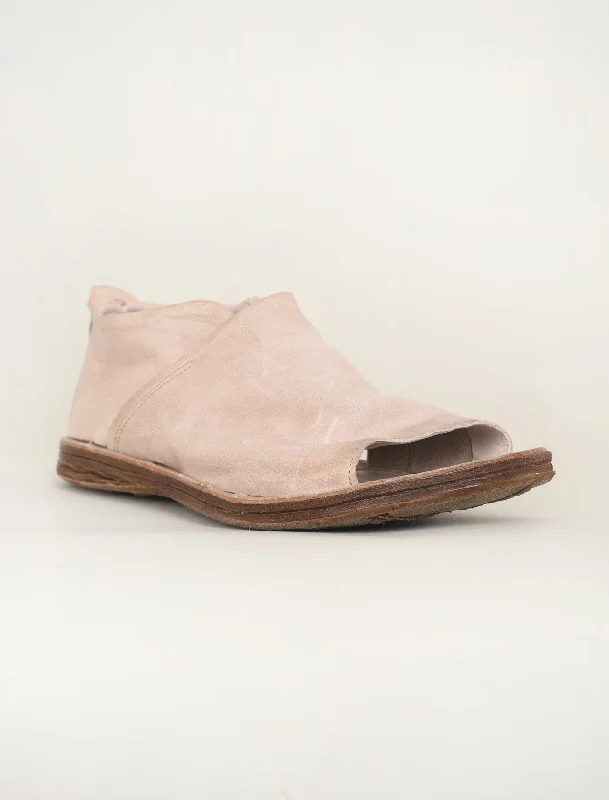Reiley Sandal, Dust Sharp Women's Italian