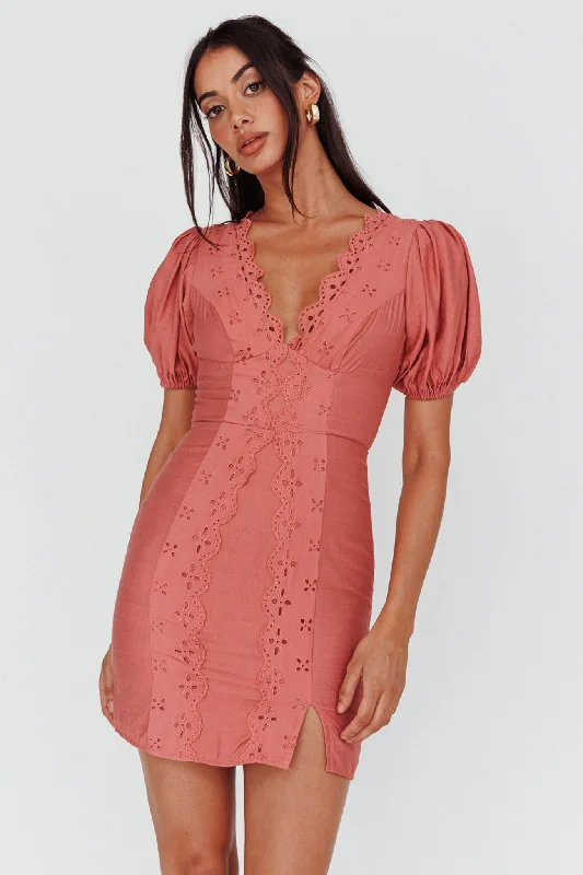 Aylina Scalloped Lace Mini Dress Rose Relaxed Women's Beachy