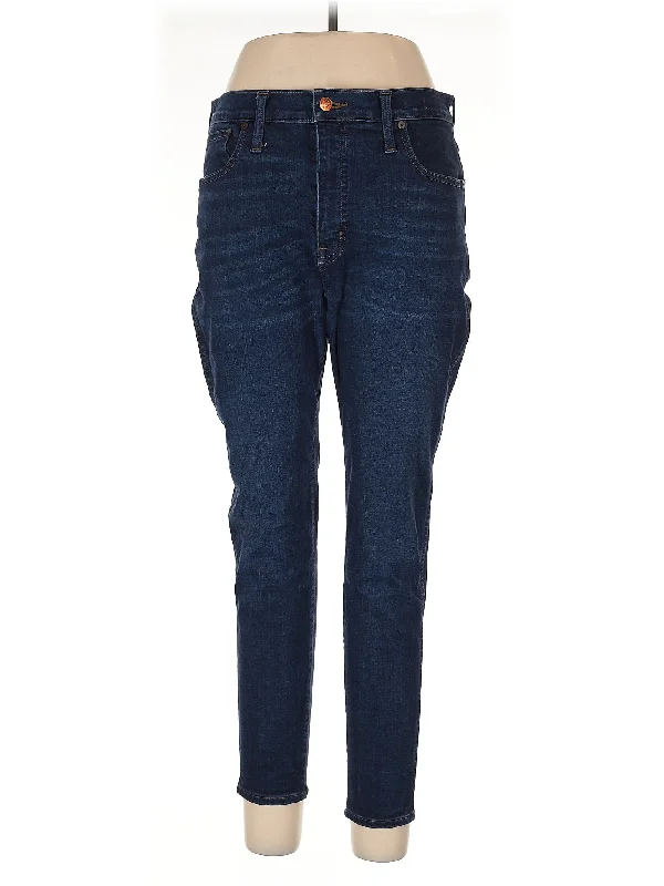 Mid-Rise Skinny Jeans in Dark Wash Minimalist Women's Casual