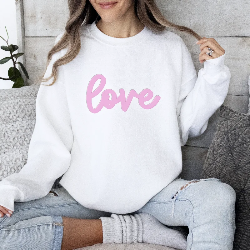 White sweatshirt + pink love