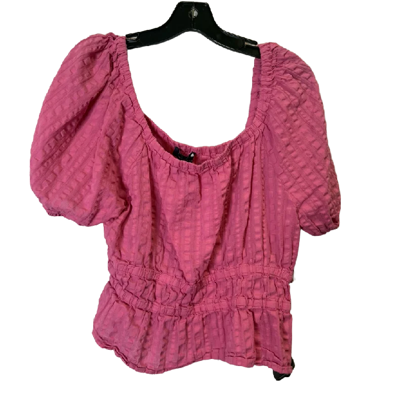 Top Short Sleeve By Tommy Hilfiger  Size: L Hip Women's Retro