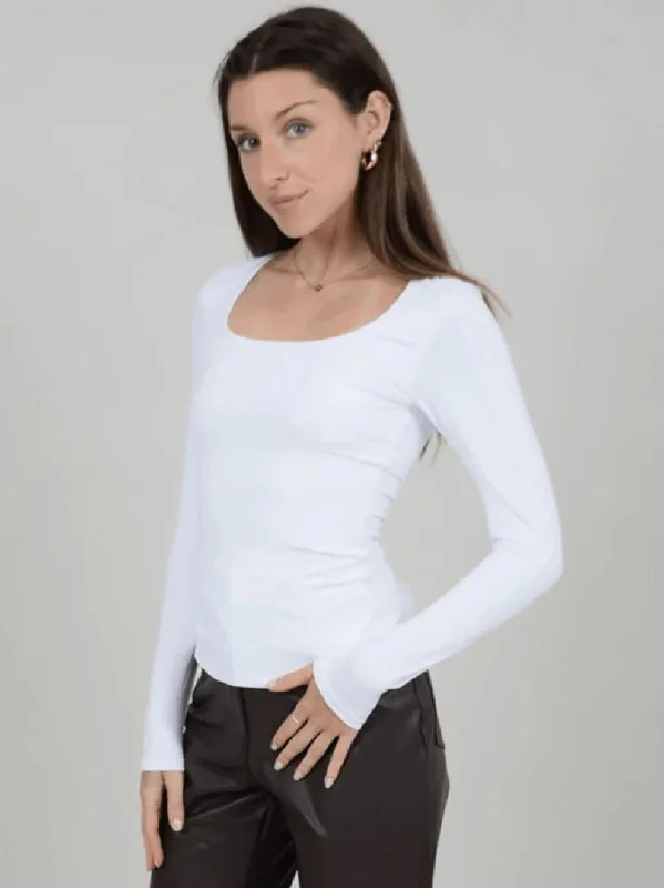 RD STYLE MARIANNA LS UNECK TOP Bold Women's Animal Print