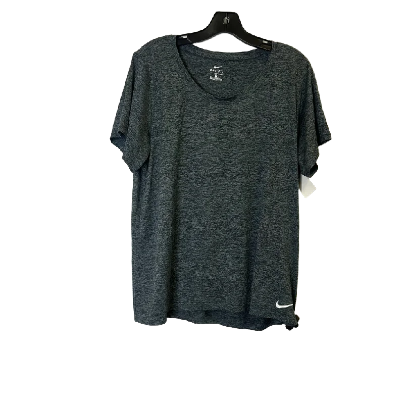 Athletic Top Short Sleeve By Nike Apparel  Size: 1x Feminine Women's Style 