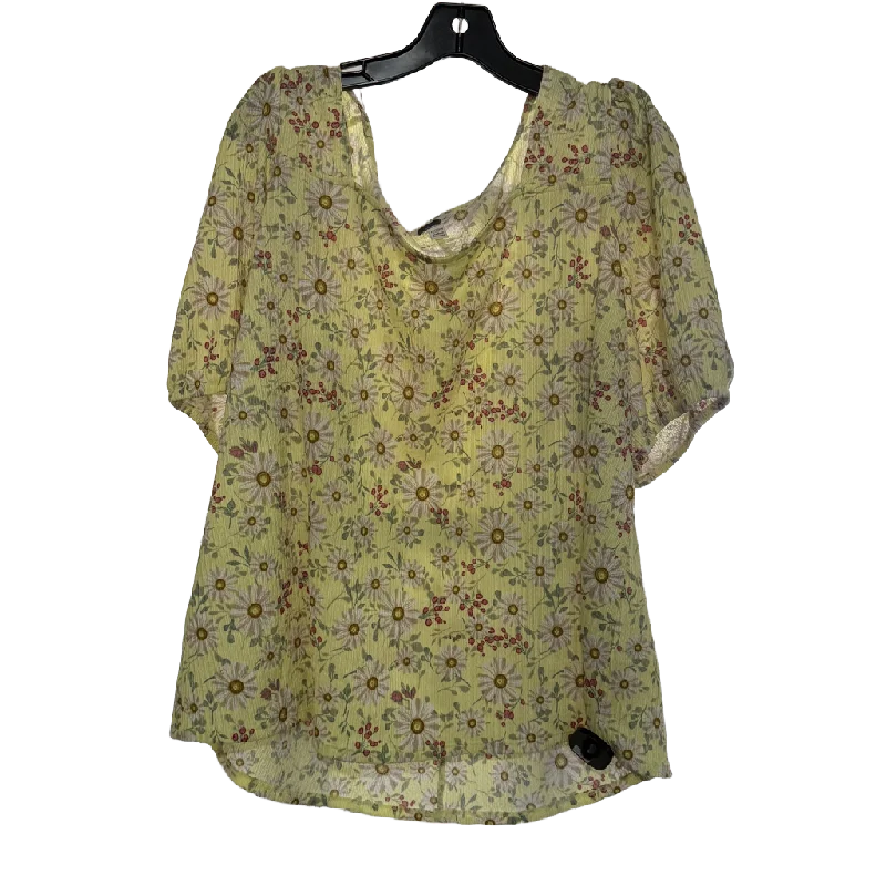 Top Short Sleeve By Cato  Size: 18 Modern Women's Tech